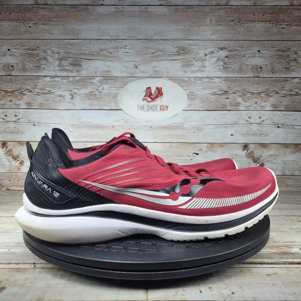 Saucony Kinvara 12 Sneakers Women Size 10 Vibrant Red Mesh PWR RUN Lace Up Shoes